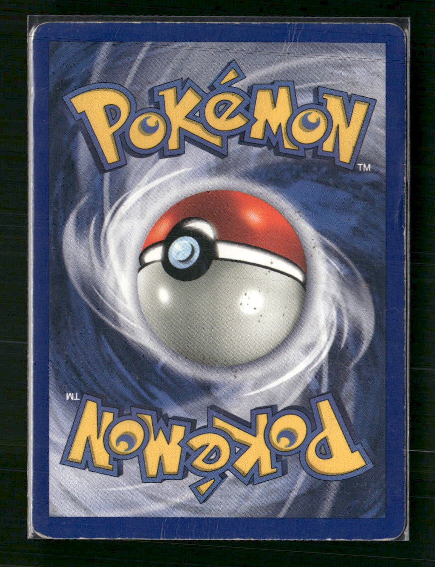 Base Set Magneton #009/102 Damaged